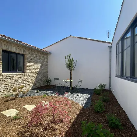 La Mirabelle Villa *